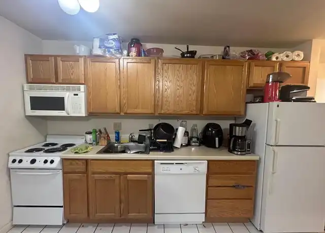 Property at 134 E Johnson St Unit 305, Madison, WI, 53703, 2 beds, 2 baths, [object Object]