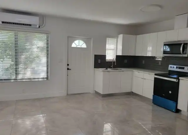 Property at 1725 Calais Dr Unit 11, Miami Beach, FL, 33141, 1 bed, 1 bath, [object Object]