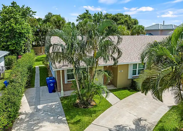 Property at 925 Turtle Cove Ln, Vero Beach, FL, 32963, 2 beds, 2 baths, [object Object]
