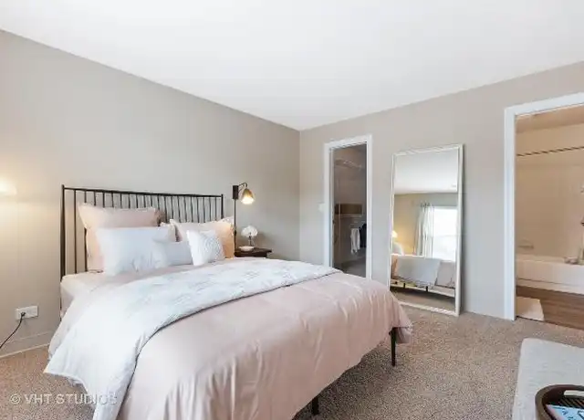 Property at 14 Sterling Cir, Wheaton, IL, 60189, 2 beds, 2 baths, [object Object]