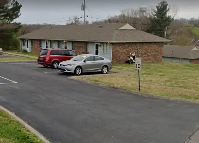 Property at 4 Sunny Ridge Cir, Dickson, TN, 37055, 1 bed, 1 bath, [object Object]