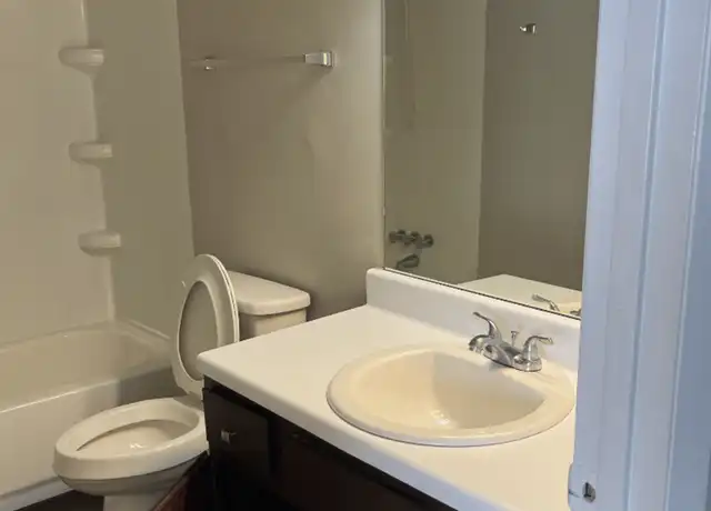 Property at 4 Sunny Ridge Cir, Dickson, TN, 37055, 1 bed, 1 bath, [object Object]