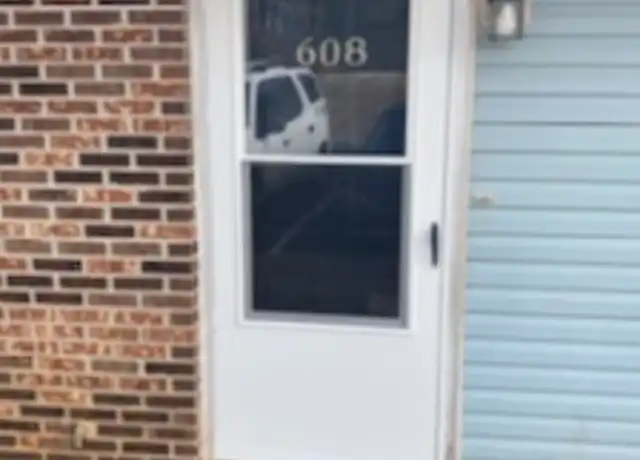 Property at 4 Sunny Ridge Cir, Dickson, TN, 37055, 1 bed, 1 bath, [object Object]