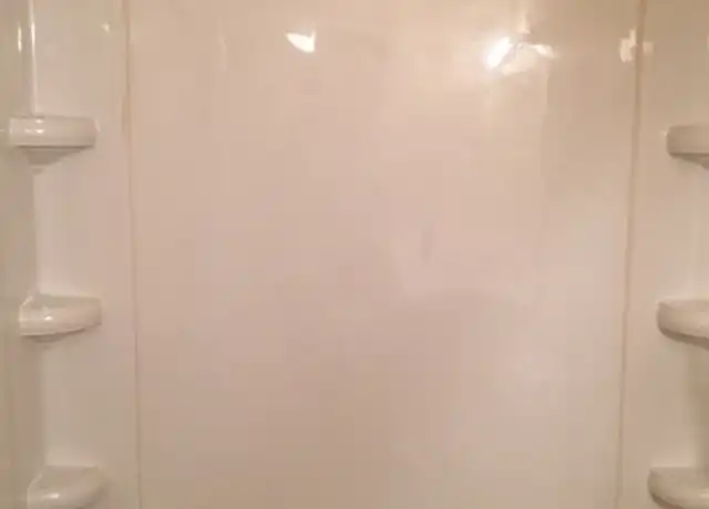 Property at 4 Sunny Ridge Cir, Dickson, TN, 37055, 1 bed, 1 bath, [object Object]