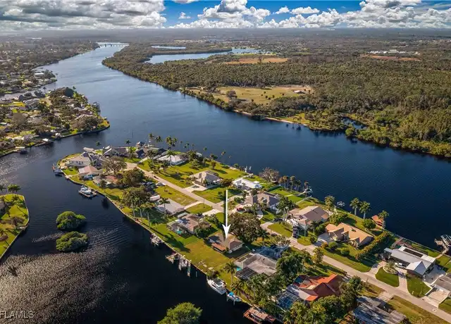 Property at 13863 River Forest Dr, Fort Myers, FL, 33905, 2 beds, 2 baths, [object Object]