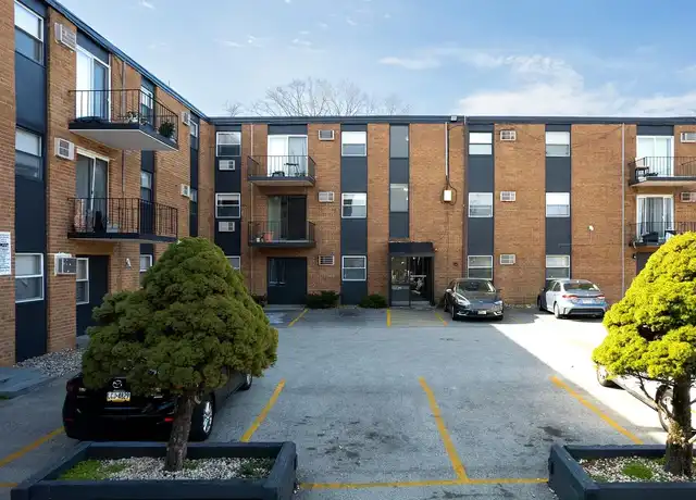 Property at Glenside Terrace - 501 Edge Hill Rd, Glenside, PA, 19038, 2 beds, 1 bath, [object Object]