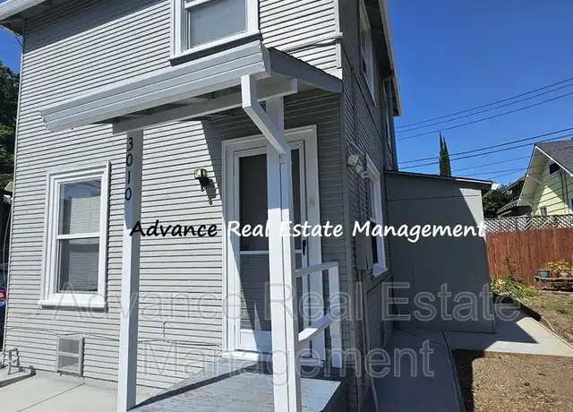 Property at 3010 Franklin Blvd, Sacramento, CA, 95818, 2 beds, 1 bath, [object Object]