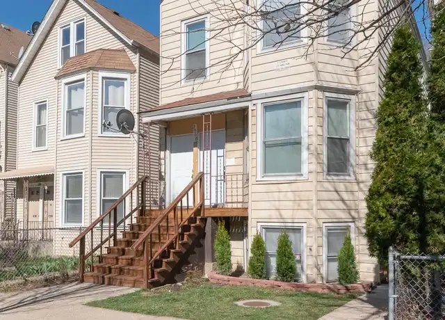 Property at 2963 N Ridgeway Ave Unit R2, Chicago, IL, 60618, 2 beds, 1 bath, [object Object]