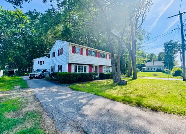 Property at 413 High St unit Unit E, Hampton, NH, 03842, 3 beds, 1 bath, [object Object]