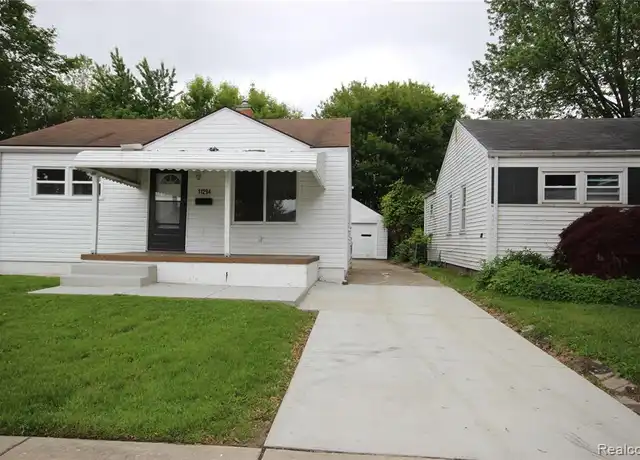 Property at 11294 Essex Ave, Warren, MI, 48089, 2 beds, 1 bath, [object Object]