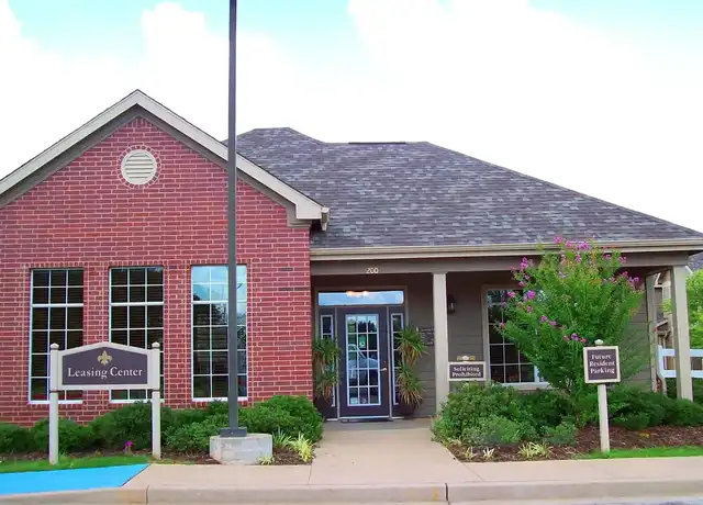 Property at Millie Street Apartments - 222 Bostic Dr, Longview, TX, 75602, 2-3 beds, 2 baths, [object Object]
