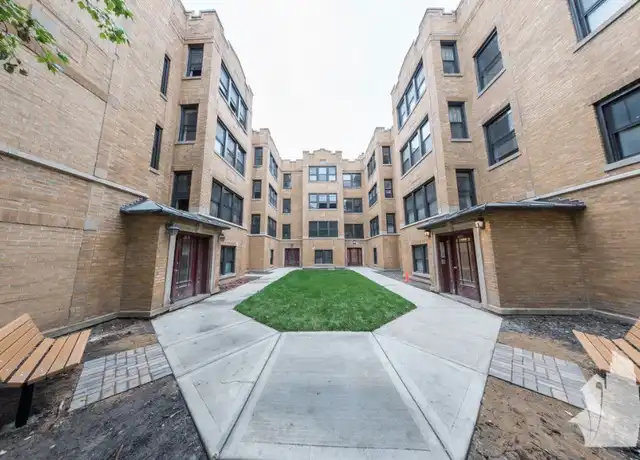 Property at 2618 N Rockwell St Unit 2618-2R, Chicago, IL, 60647, 1 bed, 1 bath, [object Object]