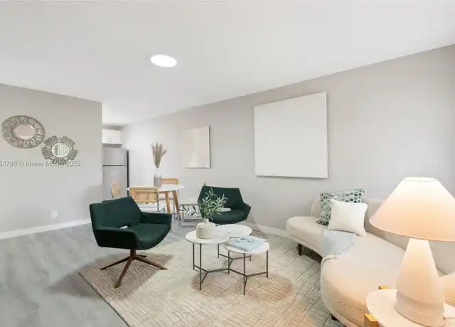 Property at 500 SE 22nd St Unit 9, Fort Lauderdale, FL, 33316, 2 beds, 2 baths, [object Object]