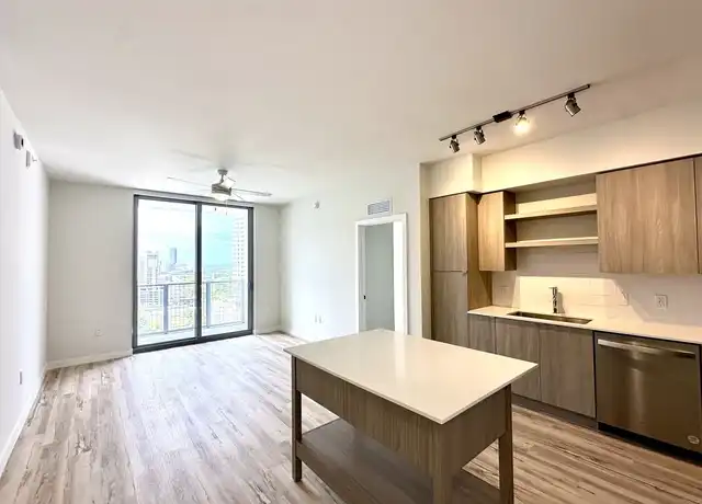 Property at 435 SW 5th St Unit A4, Miami, FL, 33130, 1 bed, 1 bath, [object Object]