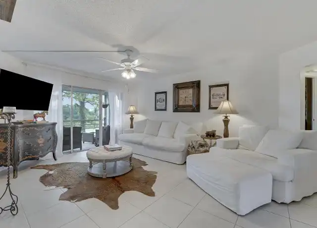 Property at 3755 Via Poinciana, Lake Worth, FL, 33467, 2 beds, 2 baths, [object Object]