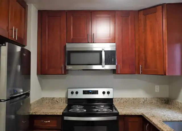 Property at 11914 1st Ave SW Unit 1, Seattle, WA, 98146, 1 bed, 1 bath, [object Object]