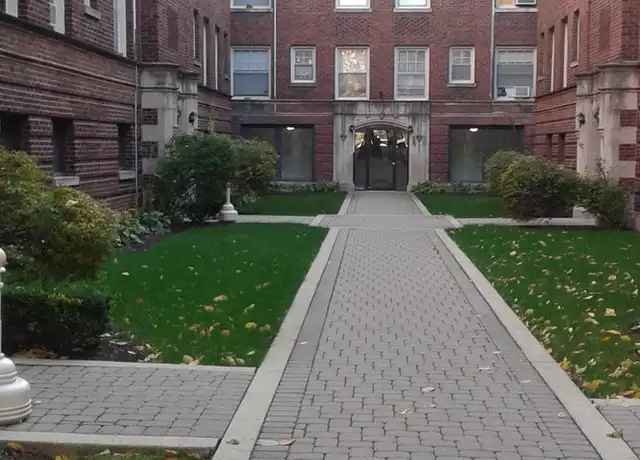 Property at 3257 W Wrightwood Ave Unit IP, Chicago, IL, 60647, 0 beds, 1 bath, [object Object]