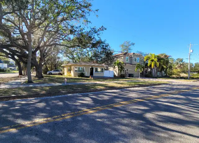 Property at 6523 Bayshore Blvd, Tampa, FL, 33611, 3 beds, 2 baths, [object Object]