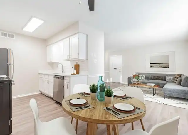 Property at Ashton on 287 - 1301 W Highway 287 Byp, Waxahachie, TX, 75165, 2 beds, 1 bath, [object Object]