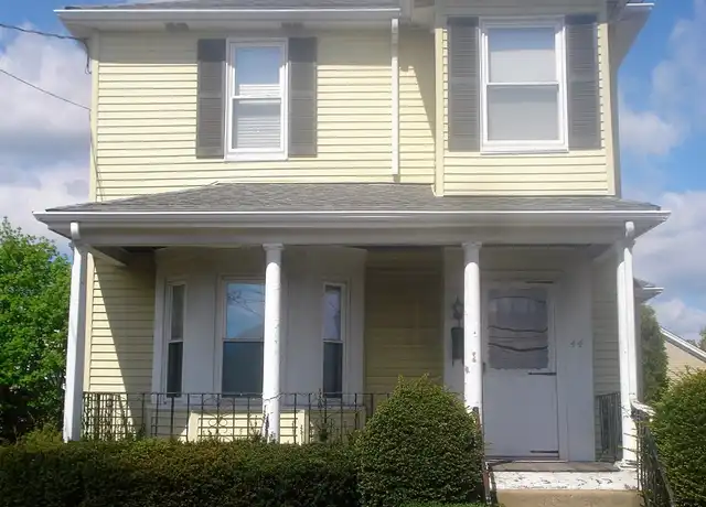 Property at 44 Baker St Unit 44, Belmont, MA, 02478, 3 beds, 1.5 baths, [object Object]