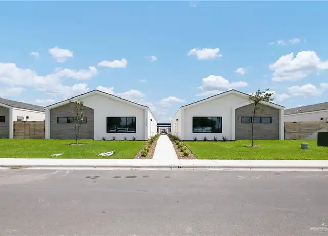 Property at 2705 Woodpecker Rd Unit 2, Weslaco, TX, 78596, 2 beds, 2 baths, [object Object]