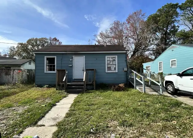 Property at 3963 N Foster Dr, Baton Rouge, LA, 70805, 3 beds, 1.5 baths, [object Object]