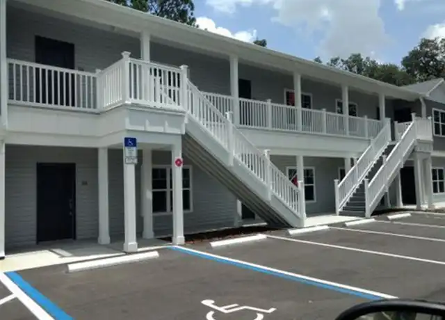 Property at 7960 Pinehurst Dr Unit 206, Spring Hill, FL, 34606, 2 beds, 1 bath, [object Object]