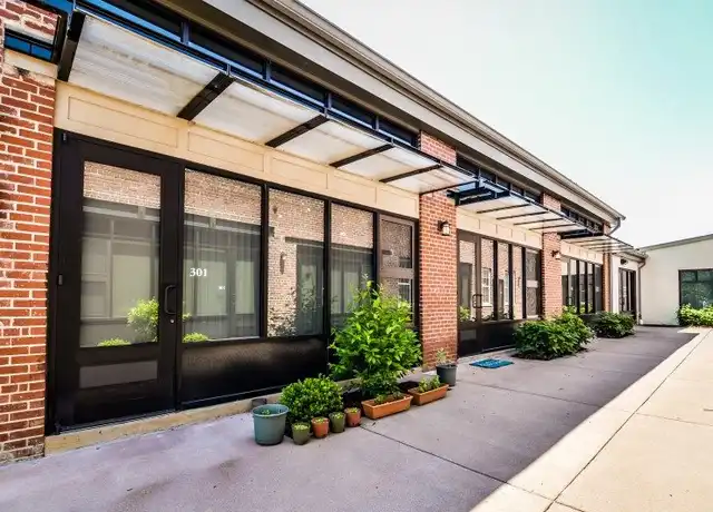 Property at 1207 N 28th St Unit 101, Richmond, VA, 23223, 1 bed, 1 bath, [object Object]