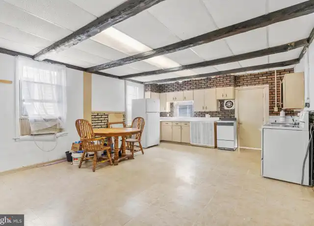 Property at 522 Monmouth St Unit 2, Gloucester City, NJ, 08030, 2 beds, 1 bath, [object Object]