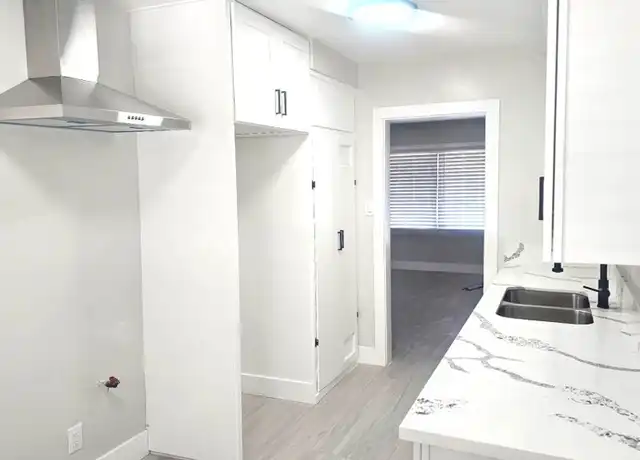 Property at 6203 Crenshaw Blvd Unit 9, Los Angeles, CA, 90043, 0 beds, 1 bath, [object Object]