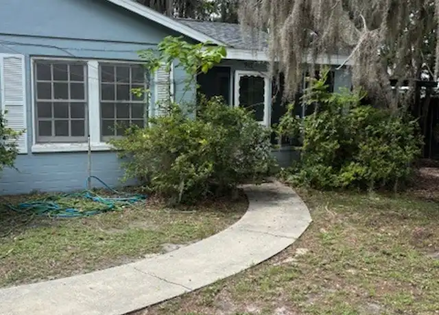 Property at 915 Lilly St, Leesburg, FL, 34748, 1 bed, 1 bath, [object Object]