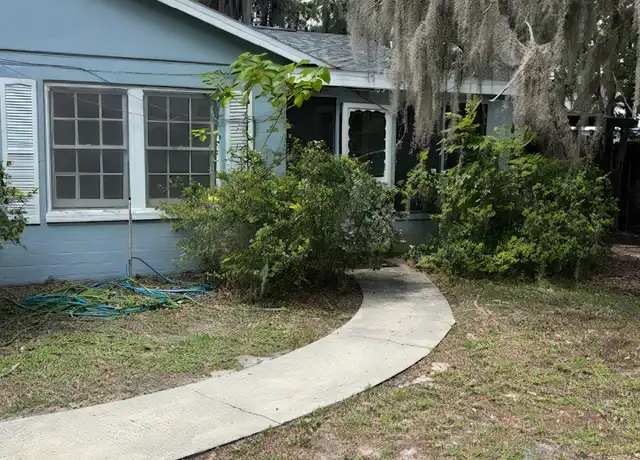Property at 915 Lilly St, Leesburg, FL, 34748, 1 bed, 1 bath, [object Object]