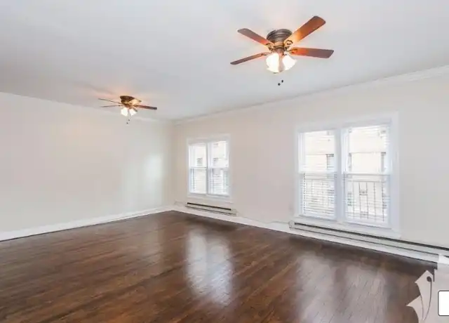 Property at 724 W Roscoe St Unit 3N, Chicago, IL, 60657, 2 beds, 1 bath, [object Object]