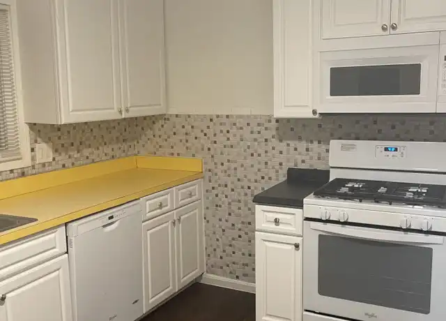 Property at 14 Callender St Unit 1, Cambridge, MA, 02139, 3 beds, 1 bath, [object Object]