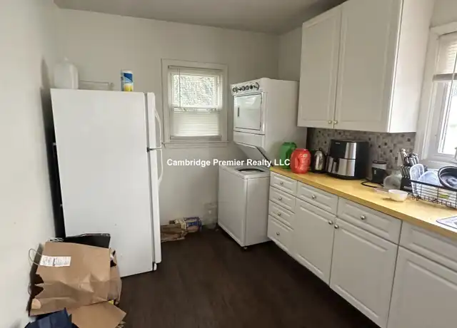 Property at 14 Callender St Unit 1, Cambridge, MA, 02139, 3 beds, 1 bath, [object Object]