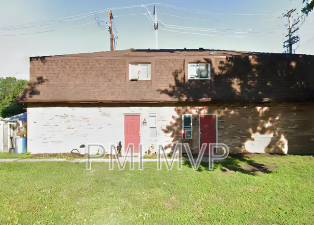Property at 2785 Wedge St, Columbus, OH, 43211, 2 beds, 1 bath, [object Object]