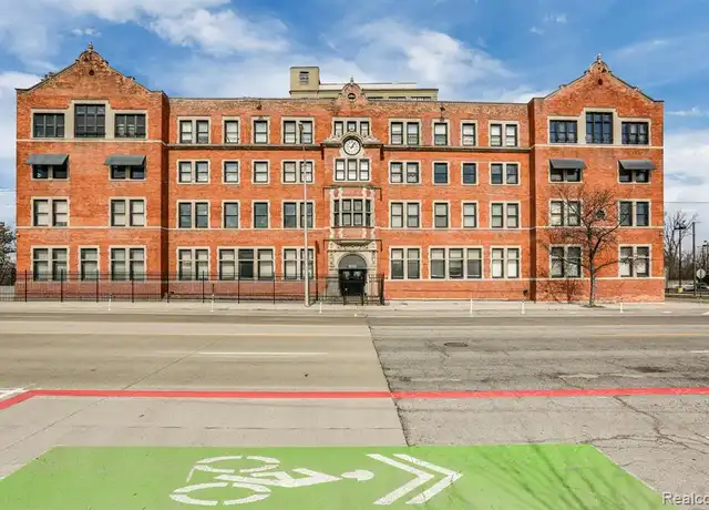 Property at 6533 E Jefferson Ave Unit 304J, Detroit, MI, 48207, 1 bed, 1.5 baths, [object Object]