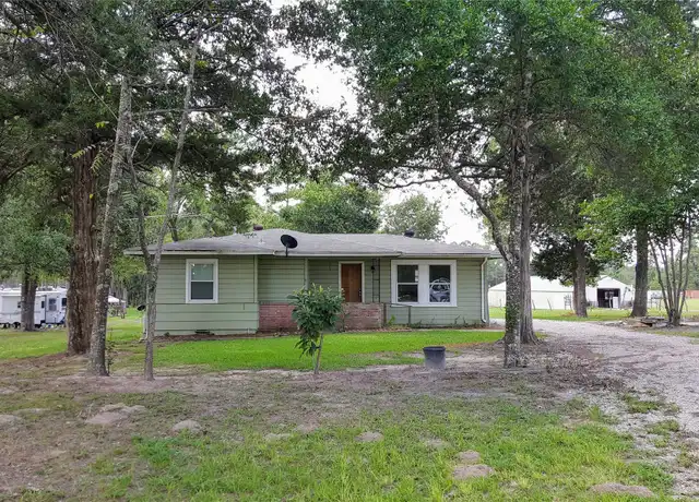 Property at 11941 Old County Rd, Willis, TX, 77378, 3 beds, 1 bath, [object Object]