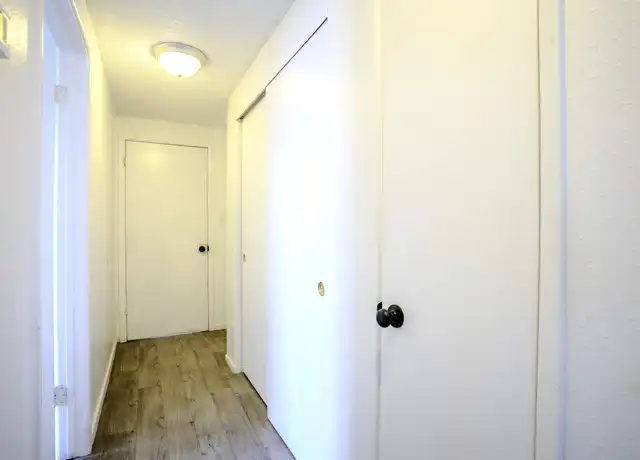 Property at 69 Wyoming Ave, Henderson, NV, 89015, 3 beds, 2 baths, [object Object]