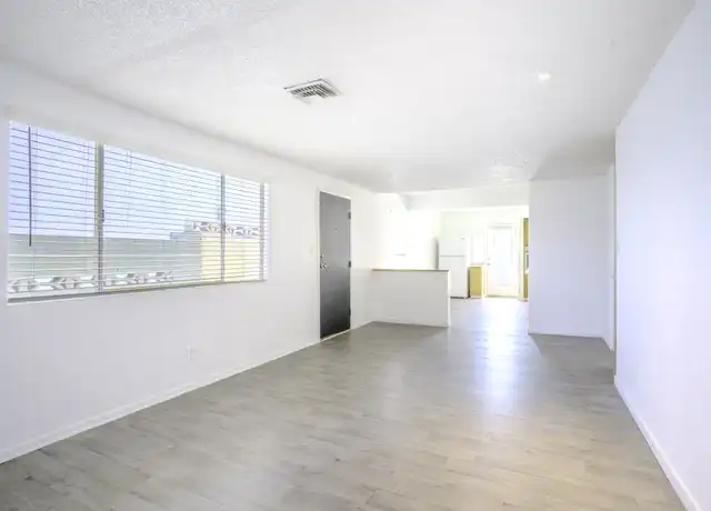 Property at 69 Wyoming Ave, Henderson, NV, 89015, 3 beds, 2 baths, [object Object]