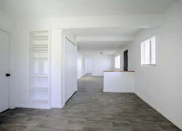 Property at 69 Wyoming Ave, Henderson, NV, 89015, 3 beds, 2 baths, [object Object]
