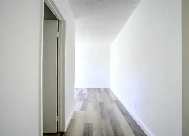 Property at 69 Wyoming Ave, Henderson, NV, 89015, 3 beds, 2 baths, [object Object]
