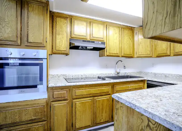 Property at 69 Wyoming Ave, Henderson, NV, 89015, 3 beds, 2 baths, [object Object]
