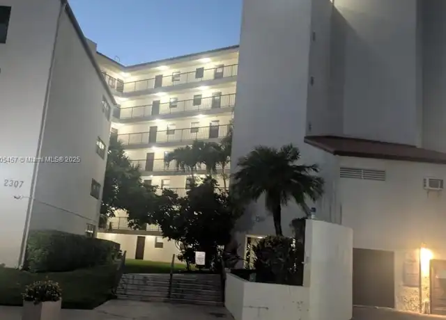 Property at 2309 S Cypress Bend Dr Unit 612C, Pompano Beach, FL, 33069, 1 bed, 1.5 baths, [object Object]