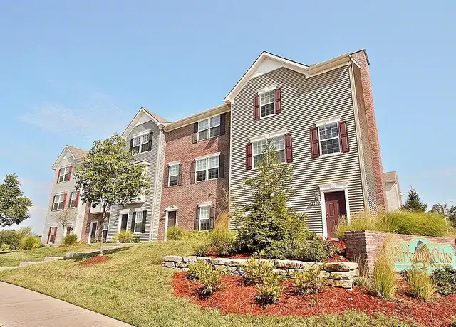 Property at Parkway Oaks Townhomes and Duplexes - 2200 NW 56th Ter, Kansas City, MO, 64151, 2-3 beds, 2.5-3 baths, [object Object]