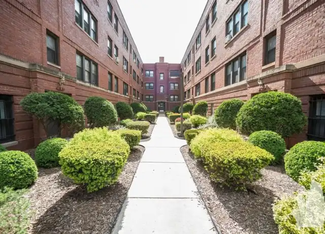 Property at 5736 N Winthrop Ave, Chicago, IL, 60660, 1 bed, 1 bath, [object Object]