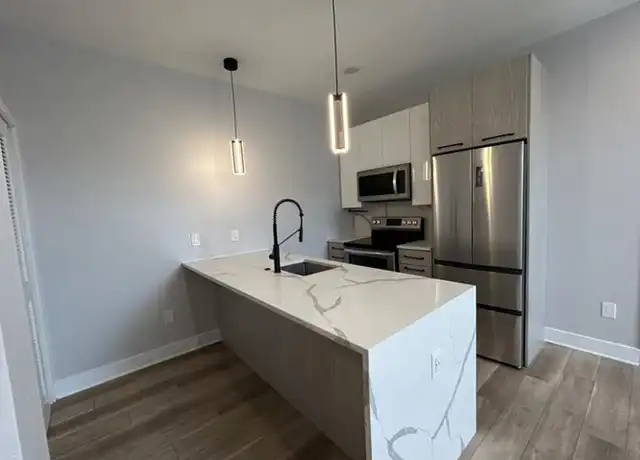 Property at 801 N 40th St Unit 5, Philadelphia, PA, 19104, 2 beds, 2 baths, [object Object]
