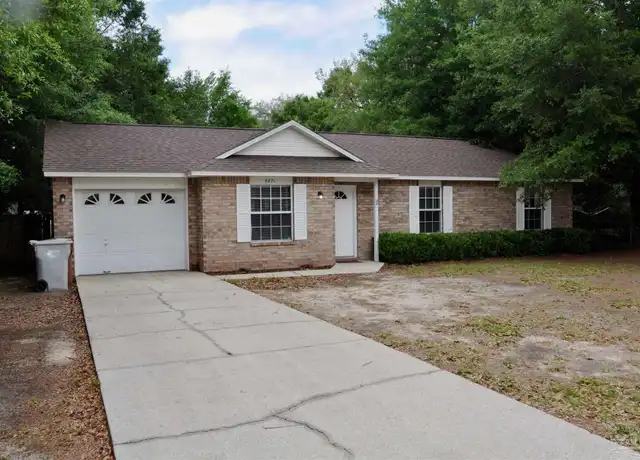 Property at 5871 Locust St, Milton, FL, 32570, 3 beds, 2 baths, [object Object]