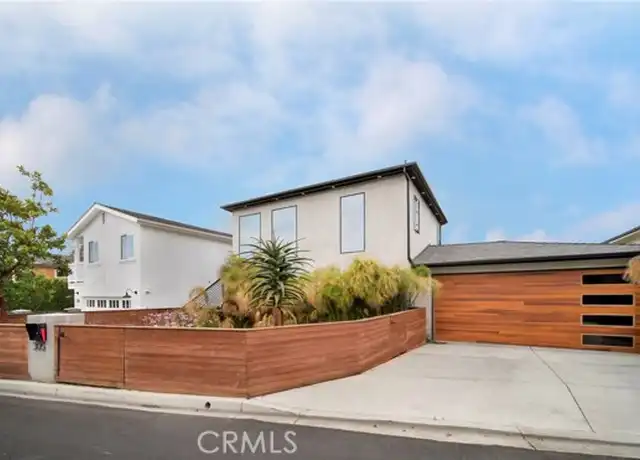 Property at 305 La Jolla Dr, Newport Beach, CA, 92663, 2 beds, 2.5 baths, [object Object]