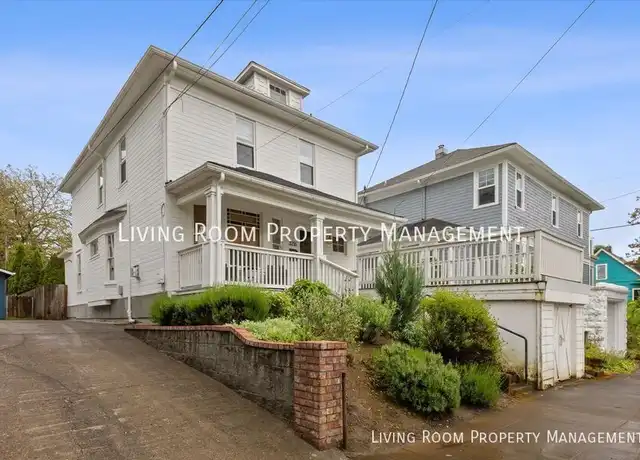 Property at 3216 NE Rodney Ave, Portland, OR, 97212, 4 beds, 3 baths, [object Object]